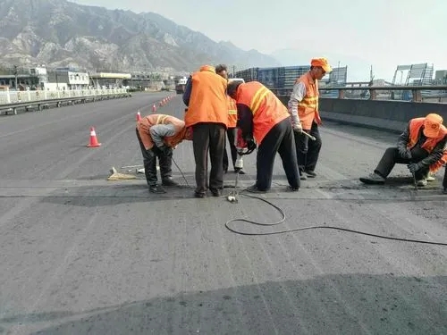 台江道路桥梁病害治理